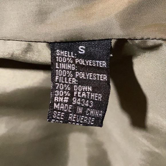 Puffer Vest - Picture 5 of 5